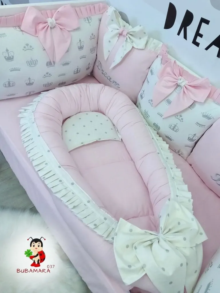 Bubamara037 Gnezdo za bebe sa karnerom Srebrne tufnice, Svetloroze