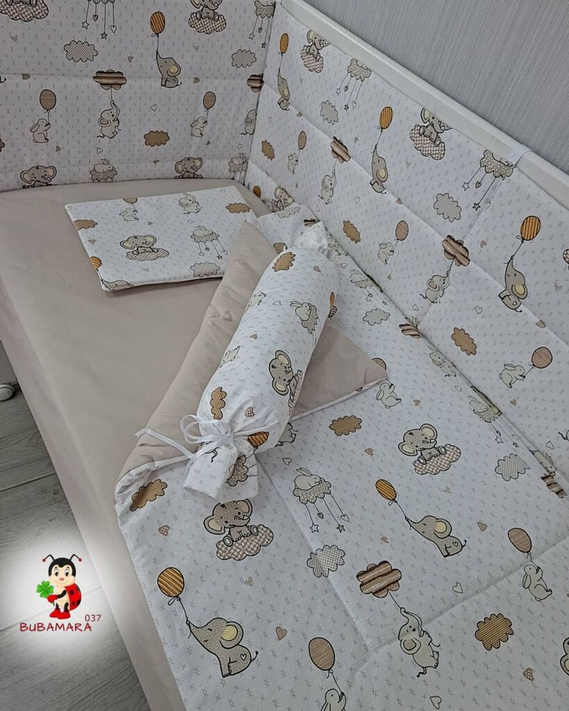Bubamara037 Set posteljine za krevetac sa ravnom ogradicom Slonići, Bež