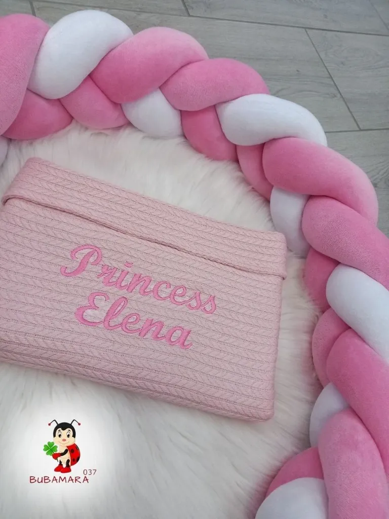 Bubamara037 Pletenica za krevetac, Trostruka, 240cm, Roze