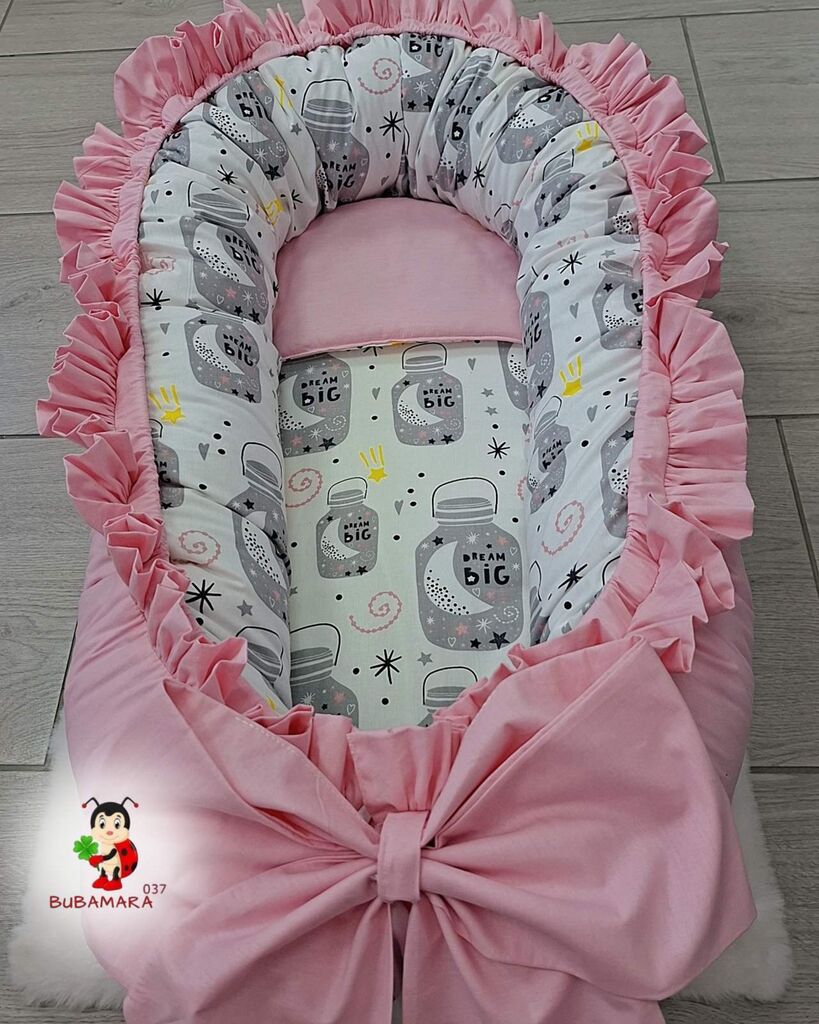 Bubamara037 Gnezdo za bebe sa karnerom Teglice sa snovima, Roze