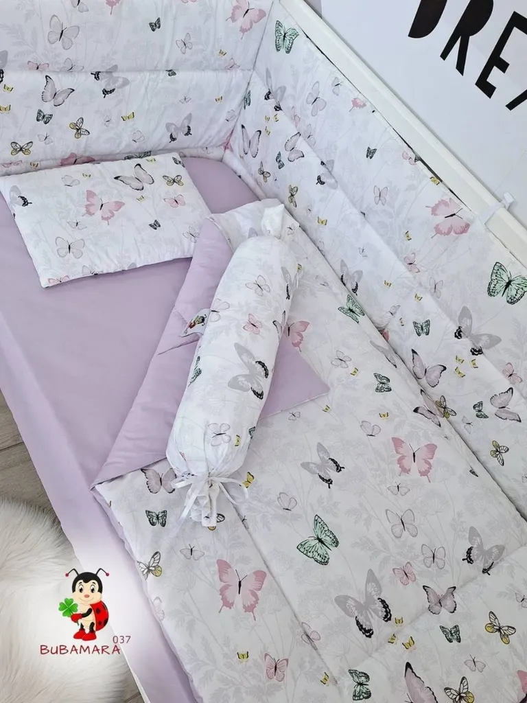 Bubamara037 Set posteljine za krevetac sa ravnom ogradicom, Lavanda