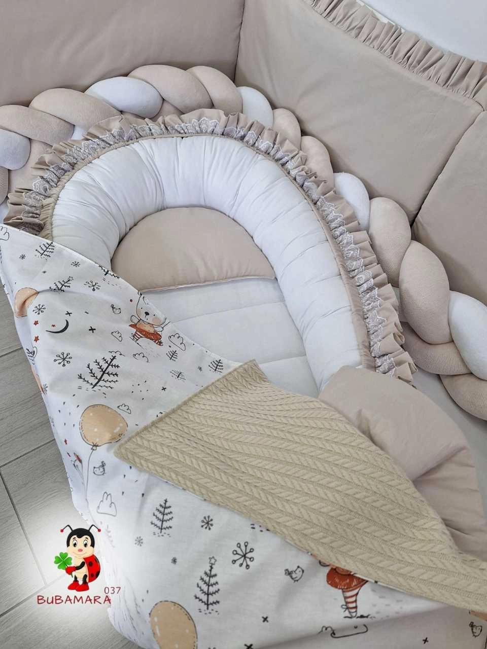 Bubamara037 Gnezdo za bebe sa karnerom, 70cm x 30cm, Belo-smeđe