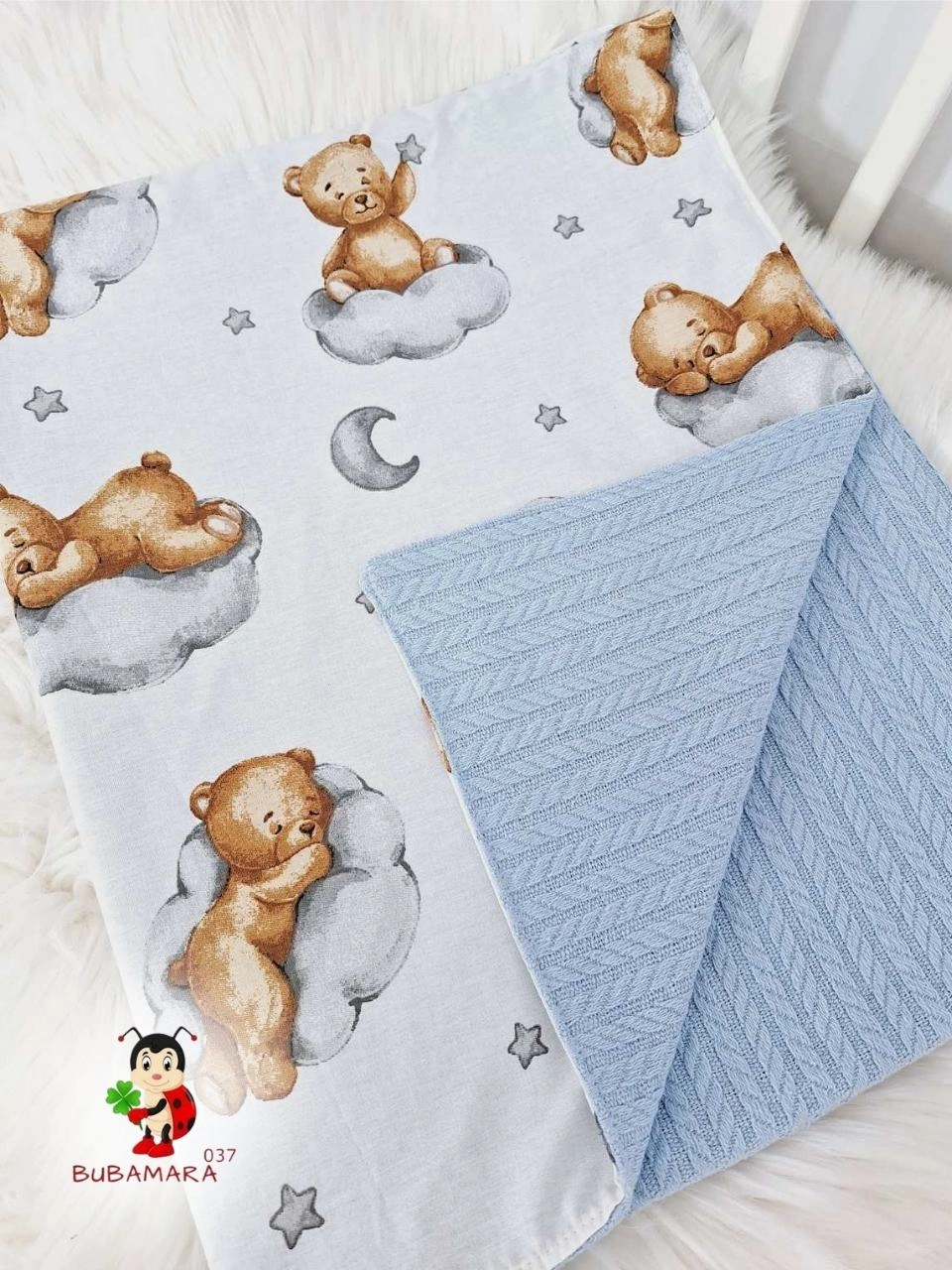 Bubamara037 Pokrivač za bebe Medvedići, Belo-Plavi