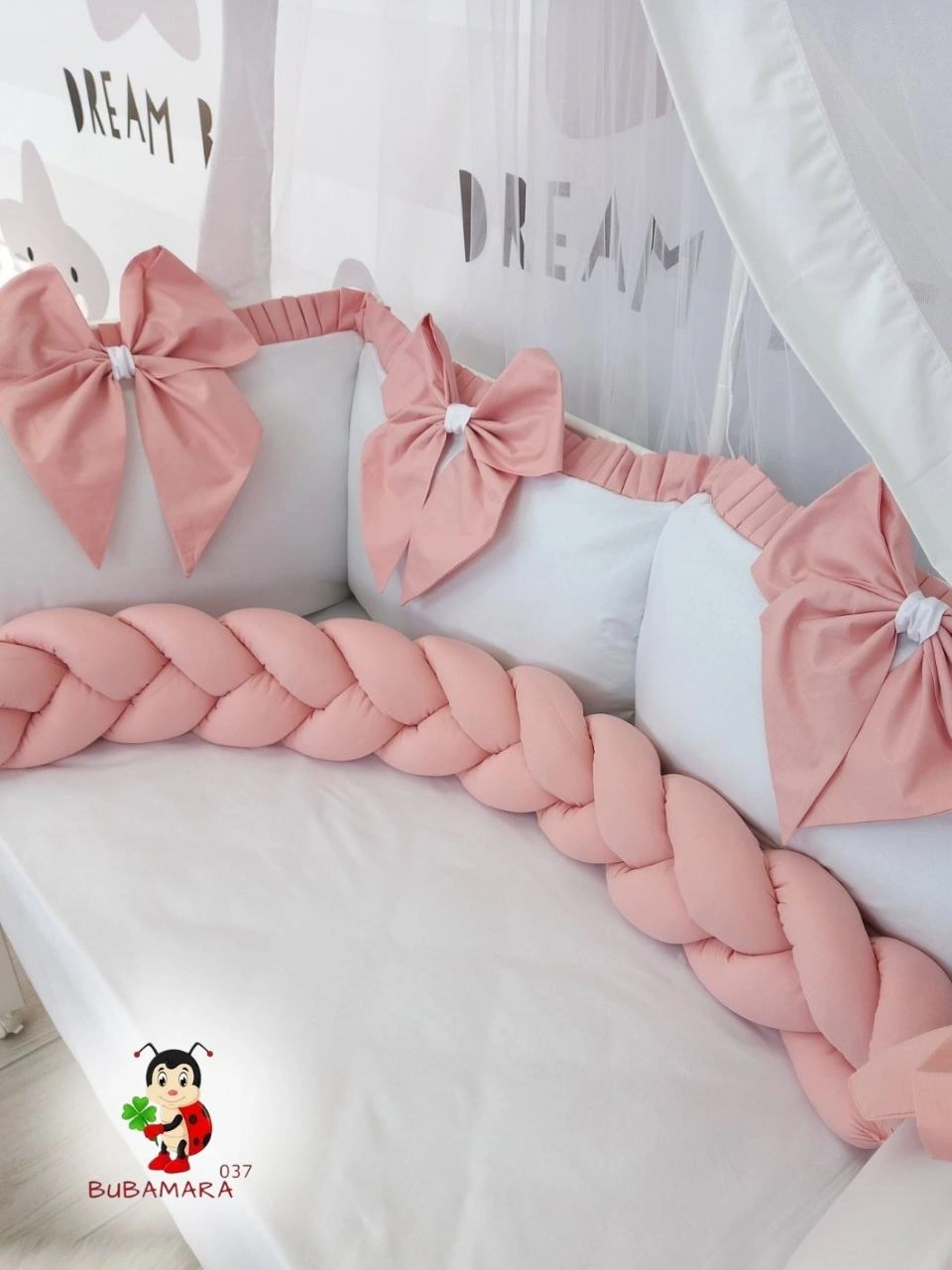 Bubamara037 Pletenica za krevetac Trostruka, 180 cm, Roze