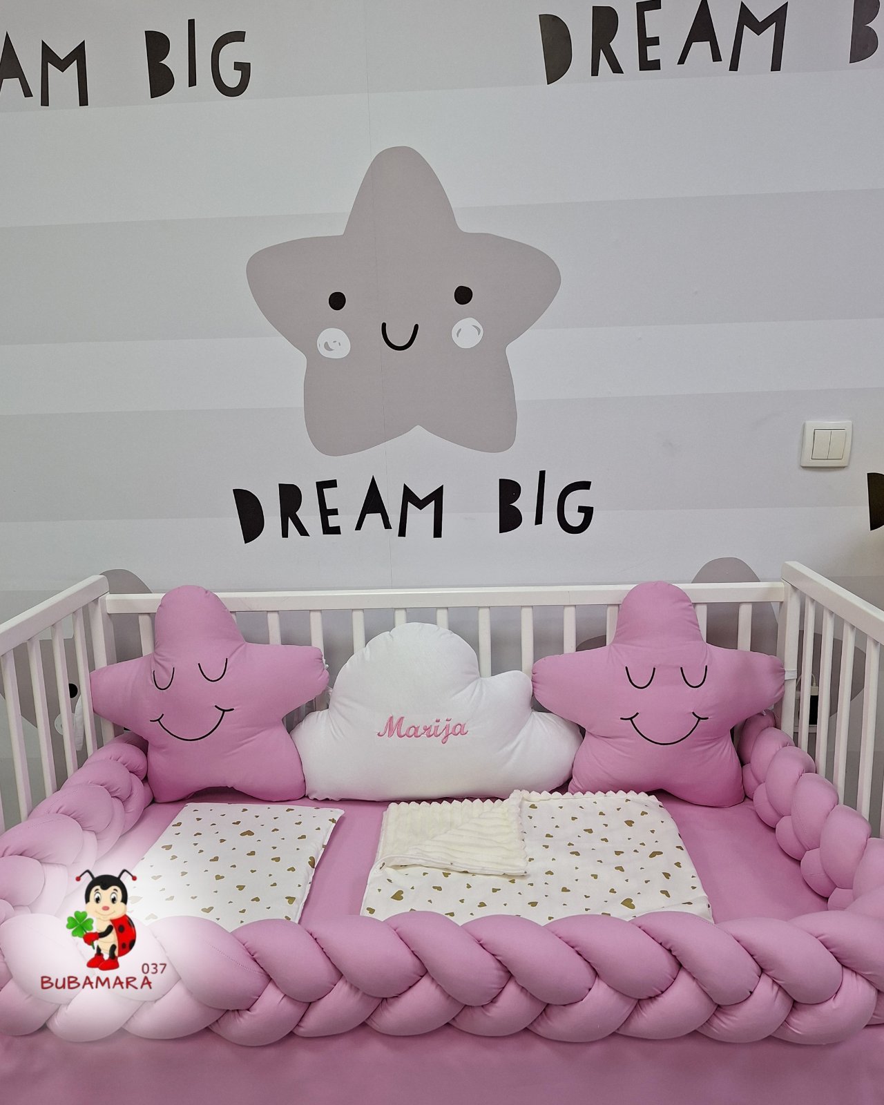 Bubamara037 Set za krevetac sa ogradicom od pletenica, sa lastišom, Roze-Beli