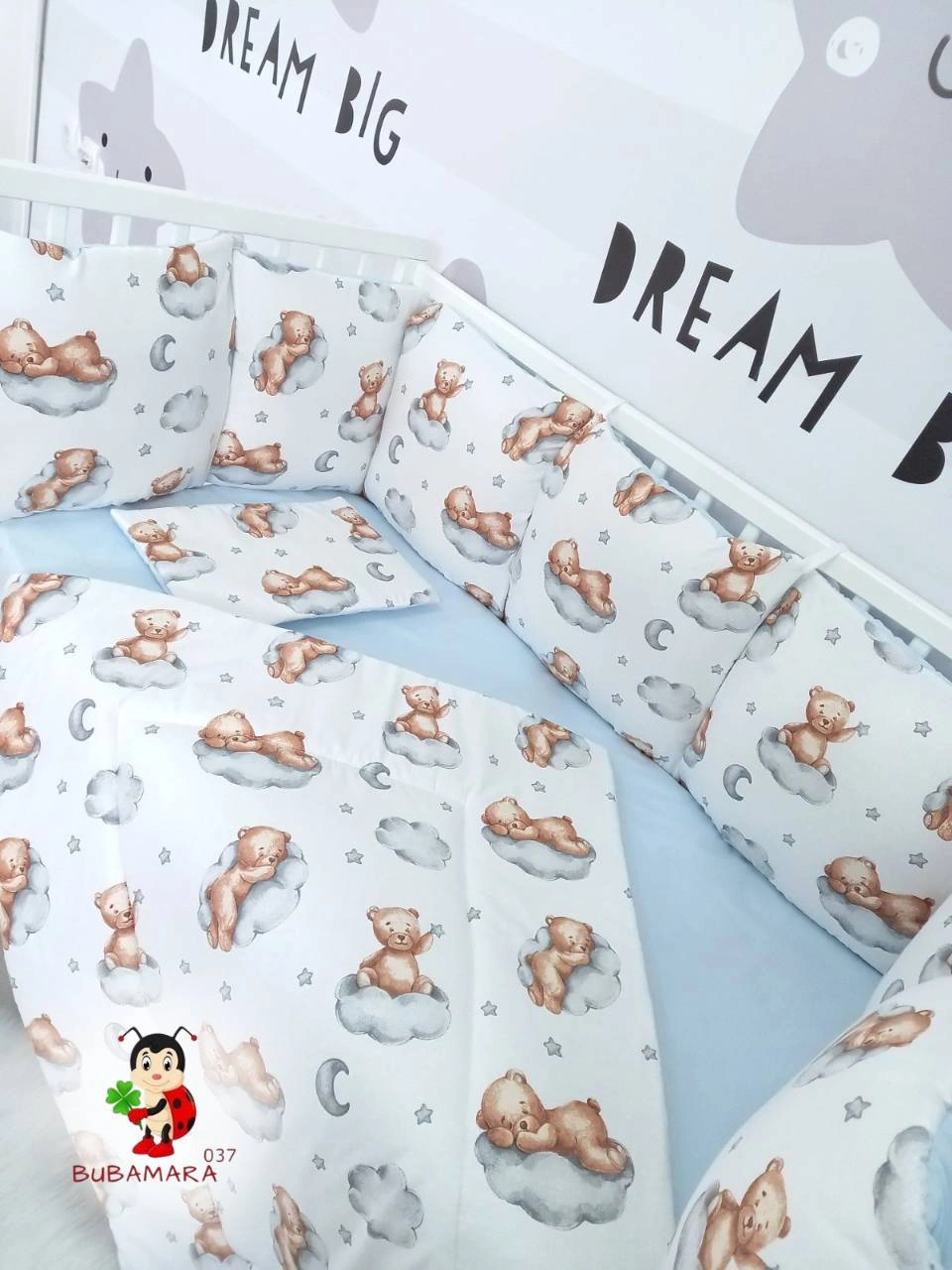 Bubamara037 Set za krevetac sa ogradicom od jastuka, Beli