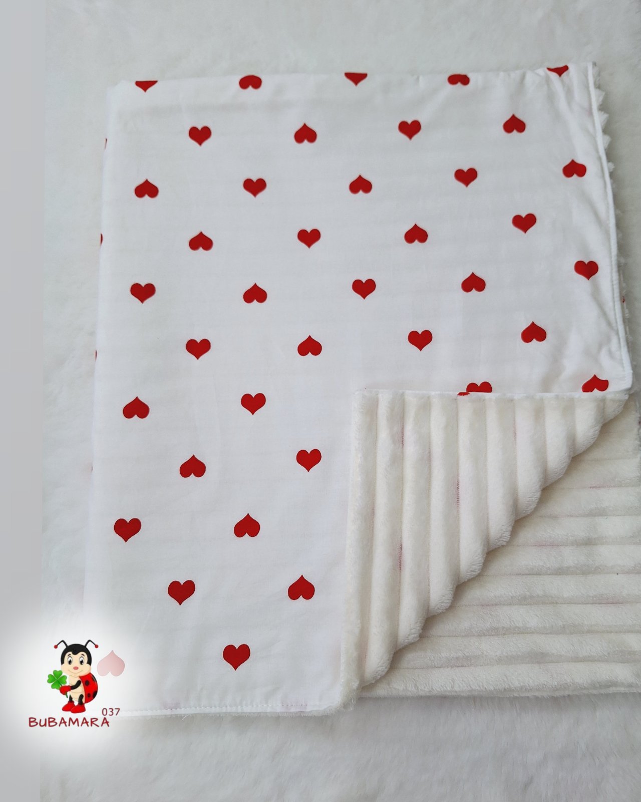 Bubamara037 Pokrivač za bebe Srca, Beli