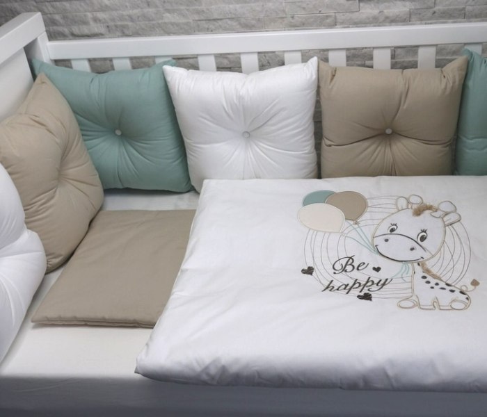 DEKSI Posteljina sa ogradicom od jastučića Tri Drugara 120x60cm bež