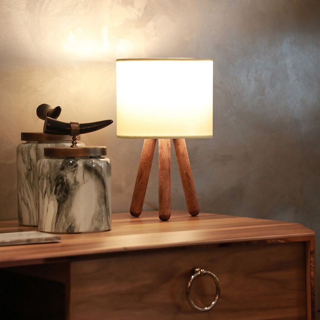 Opviq AYD 2939 Stona lampa, Bijela