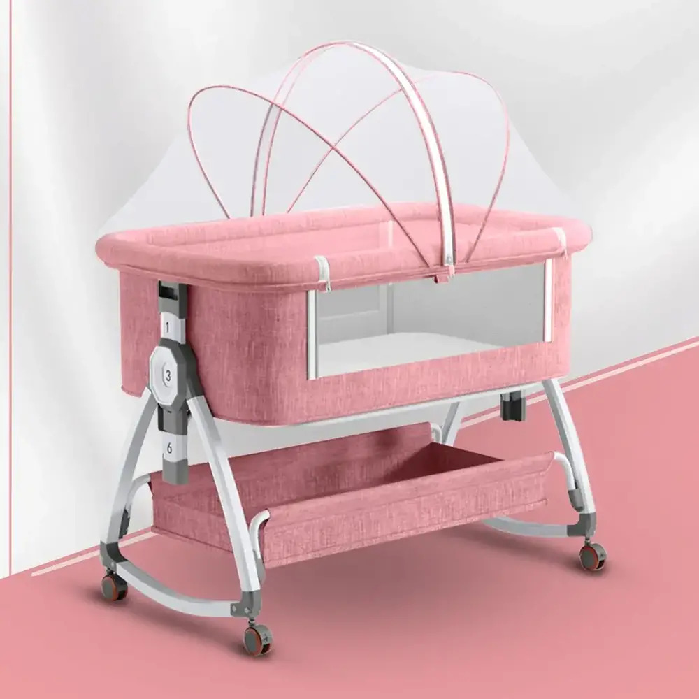 Roze multifunkcionalni krevetac/kolevka za bebe